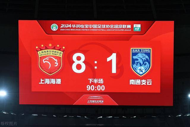梅西数据：5次射门进2球4关键传球2次助攻 获9.8分